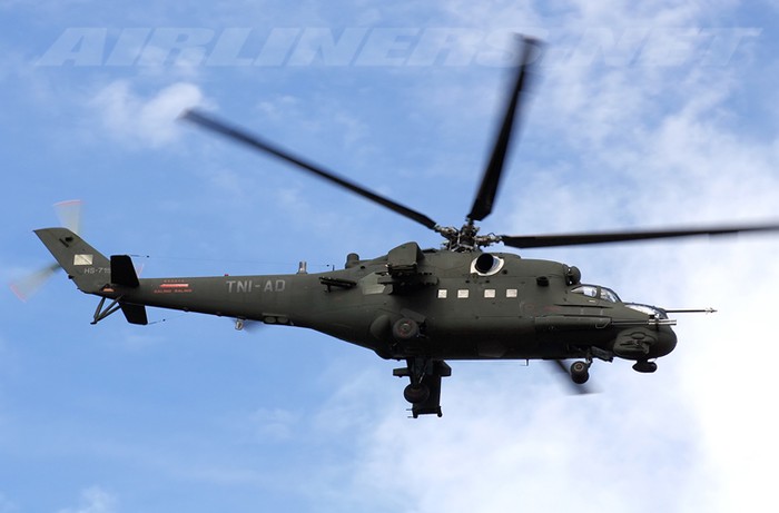 Không quân Indonesia cũng được trang bị những chiếc Mi-35 tương tự Myanmar.